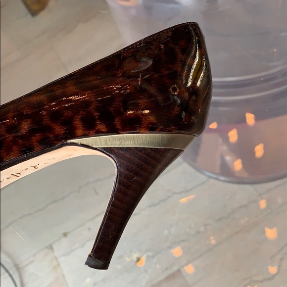 Cole Haan Cheetah Patent Leather Pumps, sz 8B - Picture 5 of 8